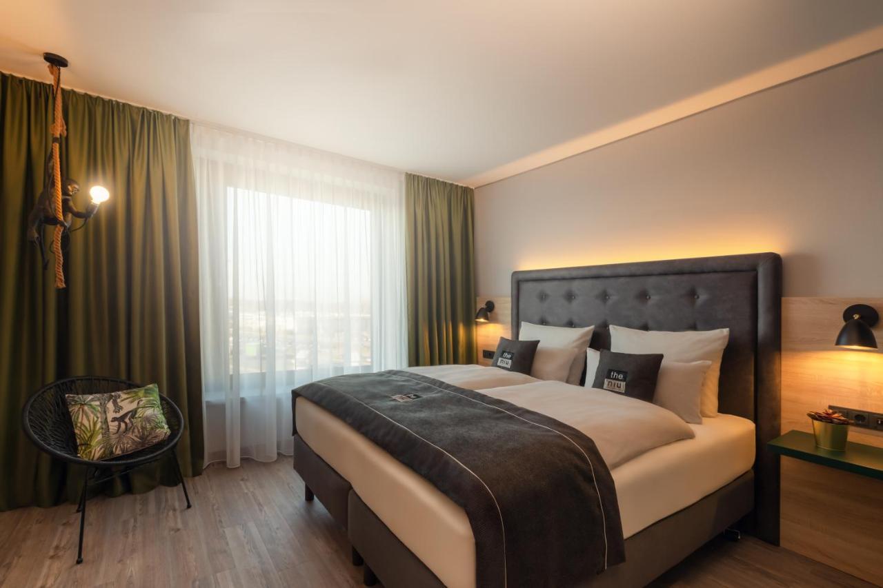 - The Niu, Crusoe Airport By Ihg Hotel Brema