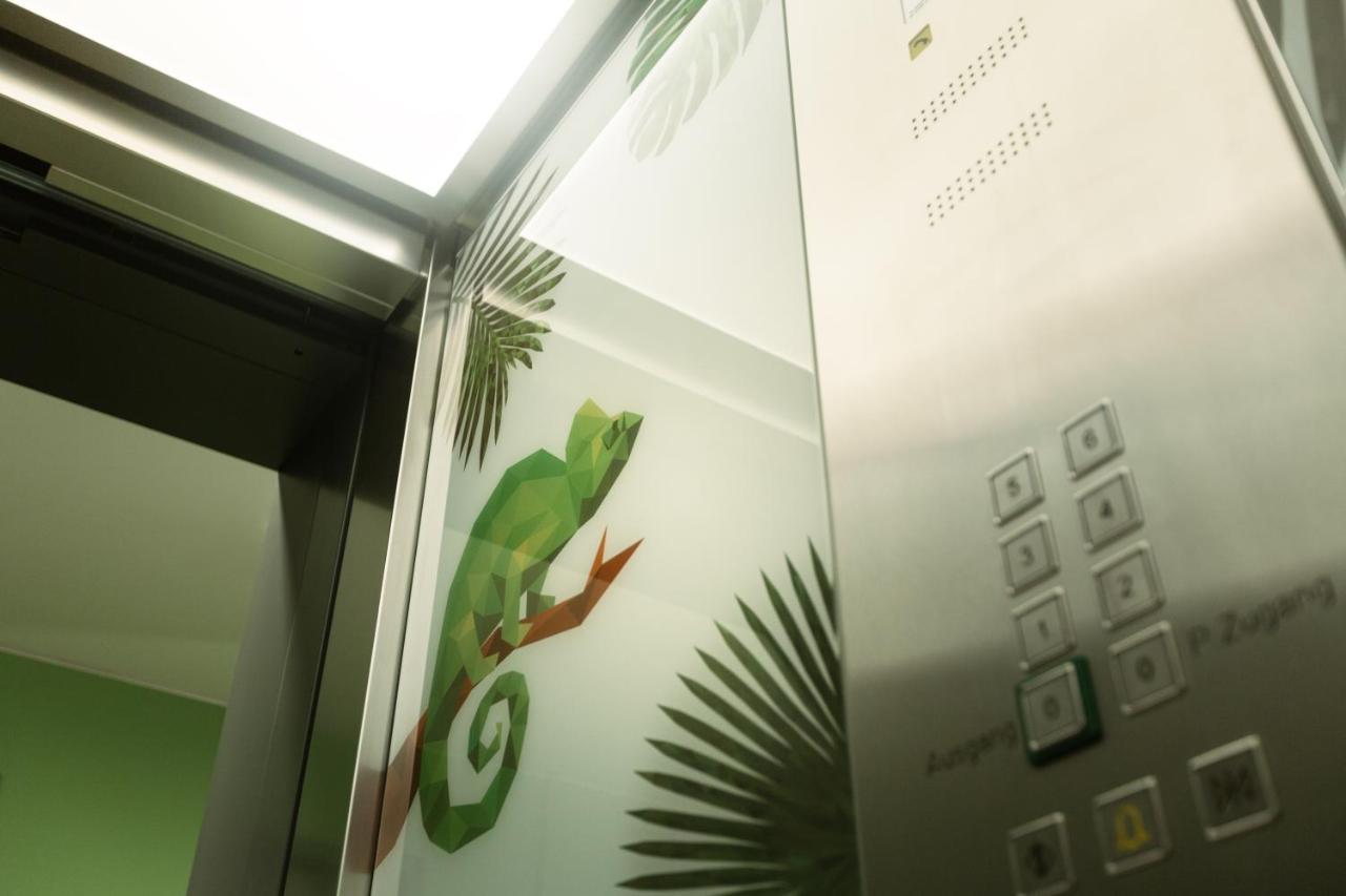 Hotel - The Niu, Crusoe Airport By Ihg