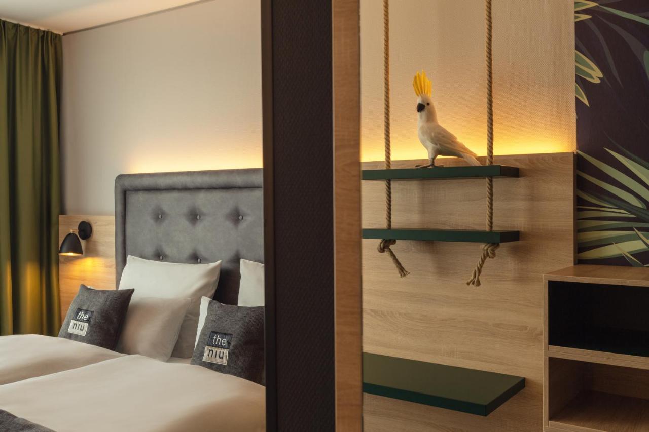 - The Niu, Crusoe Airport By Ihg Hotel Brema